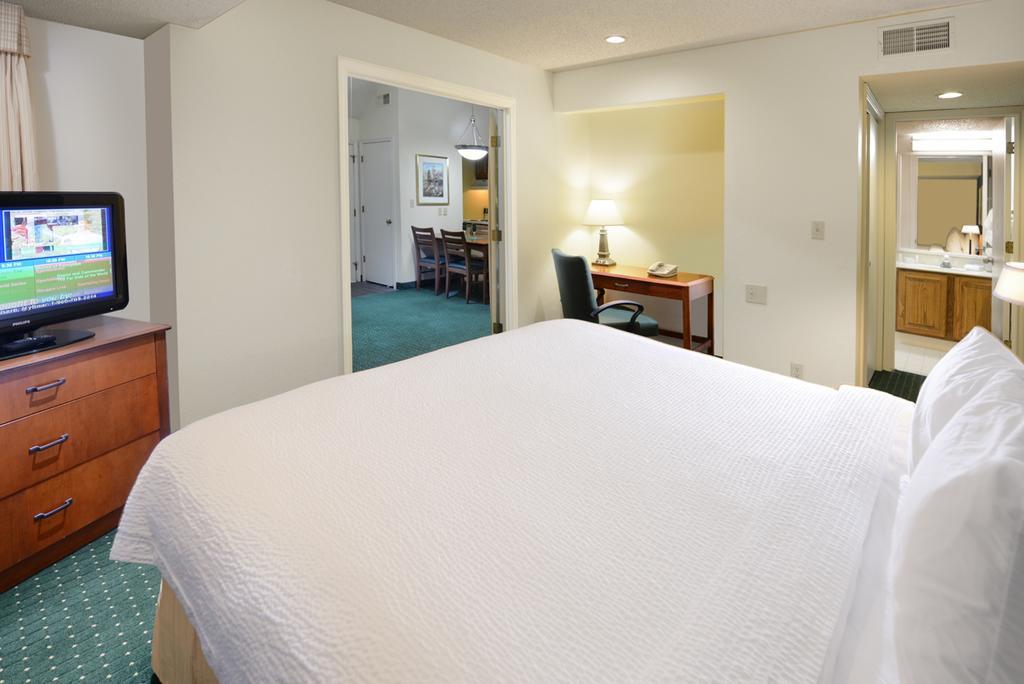 Hawthorn Suites Fort Worth University Экстерьер фото