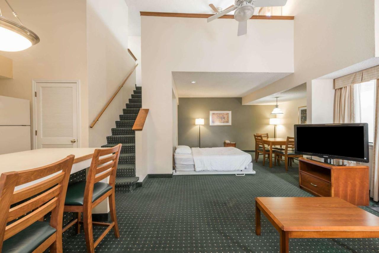 Hawthorn Suites Fort Worth University Экстерьер фото